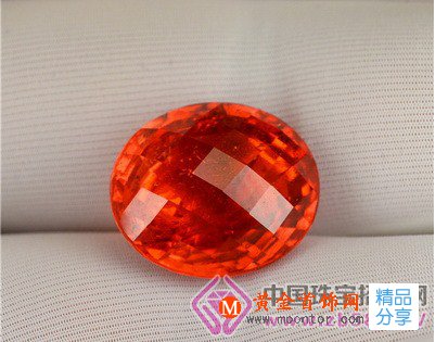 
	石榴石竟有如此多種類，且每種都如此之美
