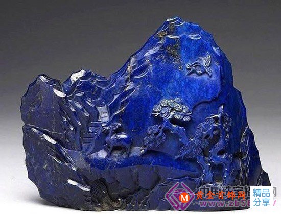 
	“文玩三寶”：南紅瑪瑙、綠松石、青金石
