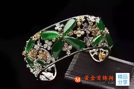 
	翡翠送女人該怎么挑
