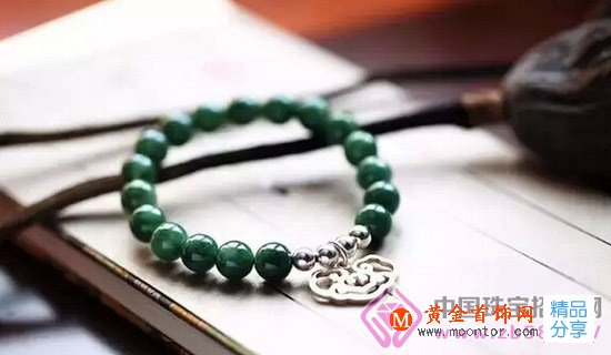 
	持珠當心上 為什么戴手串
