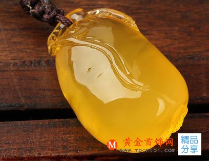 
	蜜蠟價格不斷漲 挑選高性價比蜜蠟的關鍵因素有哪些？
