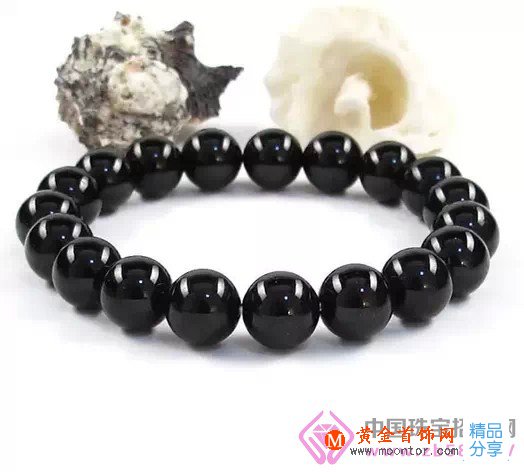 
	撥一珠解千愁 佛珠戴多少顆
