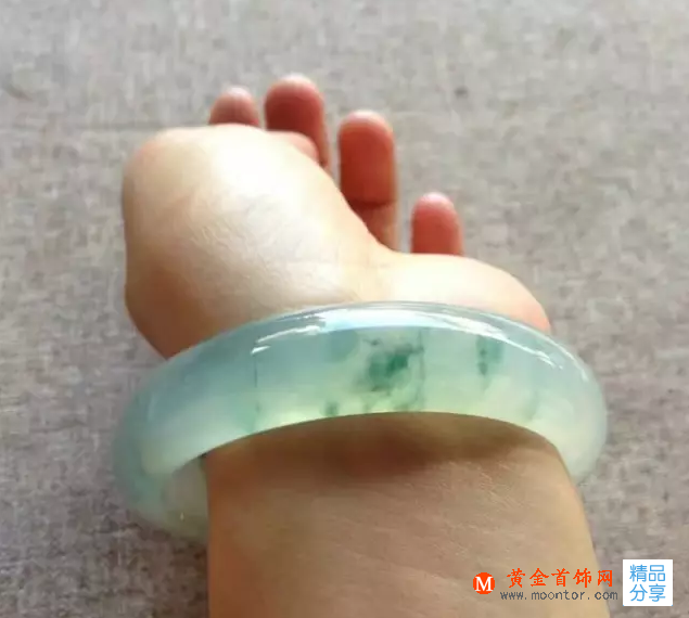 
	翡翠“跑水”變種……怎么辦
