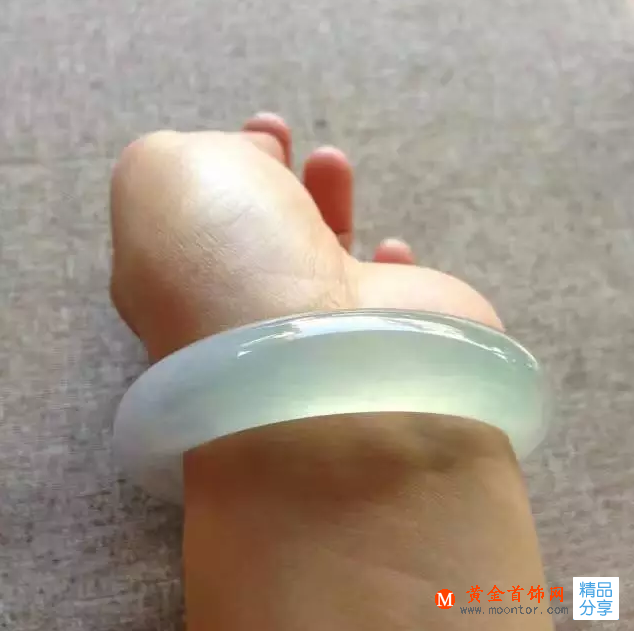 
	翡翠“跑水”變種……怎么辦
