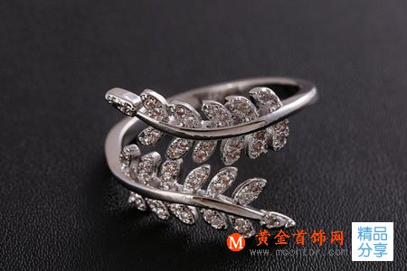 
	鋯石戒指價格為什么那么便宜
