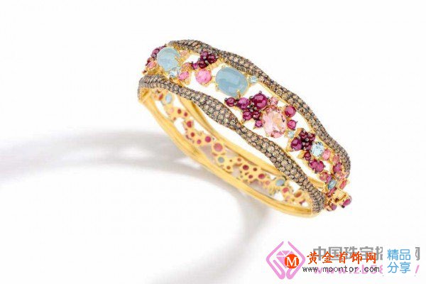 
	地球很稀罕 它們是與彩虹媲美的寶石

