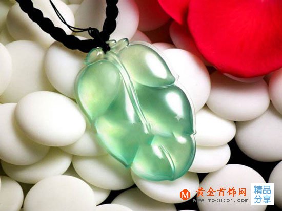 
	翡翠的保養及注意事項
