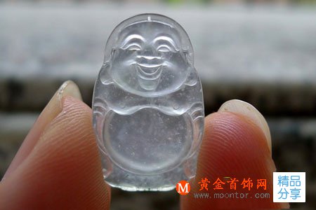 
	翡翠透明度的影響因素，如何讓翡翠透明度變好？
