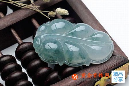 
	翡翠保養的錯誤方法及注意要點
