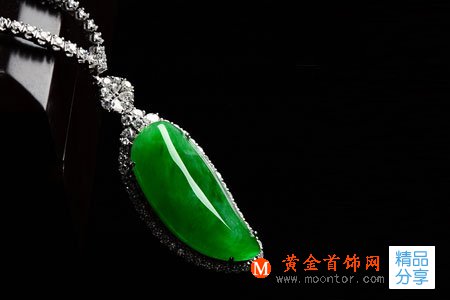 
	清洗翡翠能用熱水嗎？為何冬天的時候翡翠容易碎
