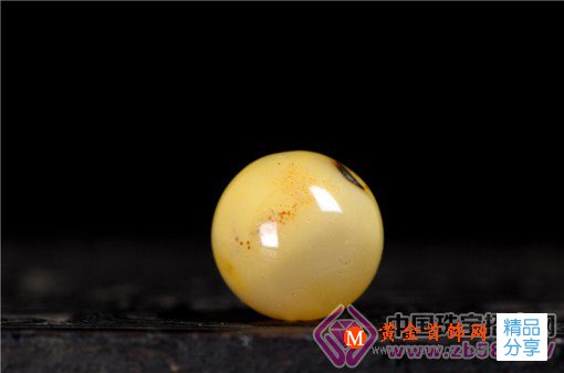 
	老瑪瑙行情走俏
