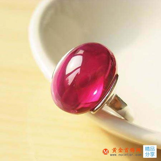 
	紅剛玉和紅寶石的區別是什么？

