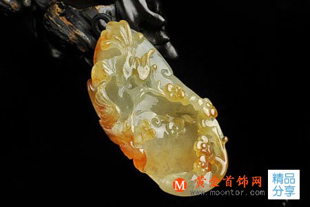 
	翡翠市場常見的4大消費陷阱
