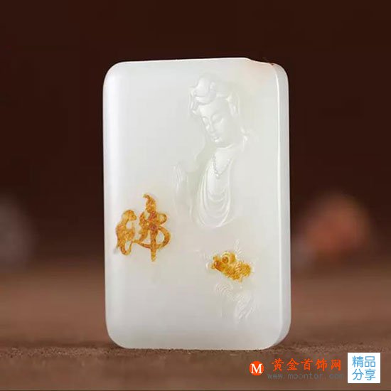 
	白玉戴久了泛黃怎么保養？
