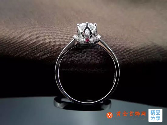 
	超聲波清洗對鉆石戒指會有損傷嗎？
