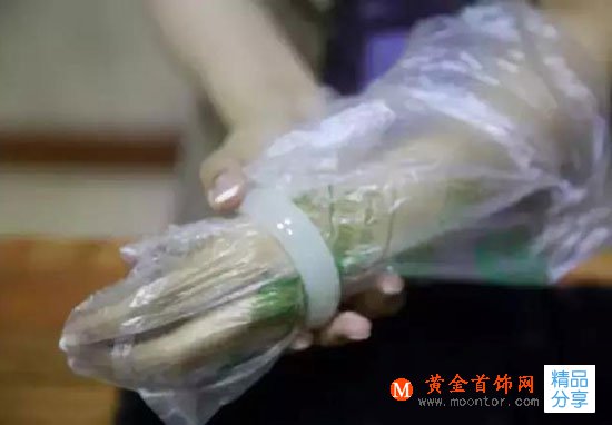 
	手鐲的正確測量方法與佩戴技巧
