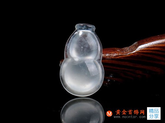 
	戴玉石有什么好處？
