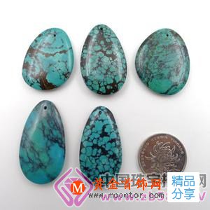 
	佩戴綠松石的作用有哪些
