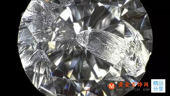 
	鉆石如何避免開裂破損？保護鉆石的6個要點
