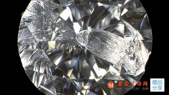 
	鉆石如何避免開裂破損？保護6個要點
