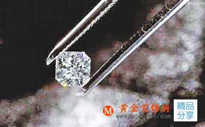 
	天然鉆石VS合成鉆石你選哪個？
