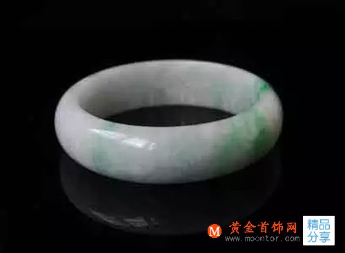 
	翡翠行話“有色無種”指的是什么？
