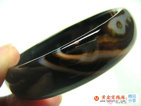 
	黑玉髓價格和哪些因素有關？
