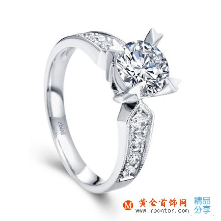 
	鉆石熒光等級是怎么劃分的
