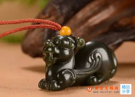 
	光知道貔貅招財，別逗了，戴不好咬你都是輕的！
