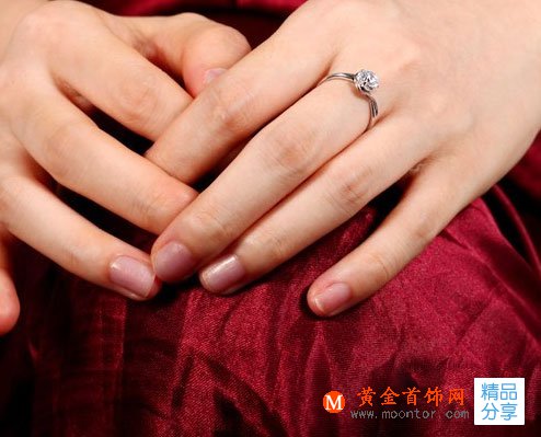 
	2017鉆石戒指流行款式有哪些
