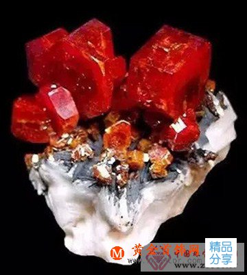 
	世界上比鉆石更貴的10種寶石
