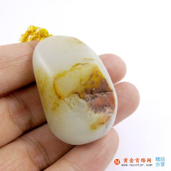 
	和田玉籽料的真假鑒別技巧，如此簡單易懂，還不趕緊學起來
