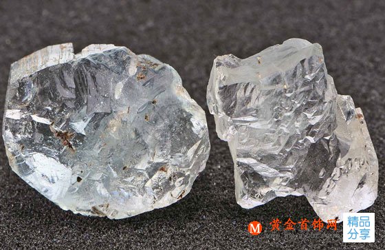 
	鉆石是怎樣形成的？了解鉆石的形成原理
