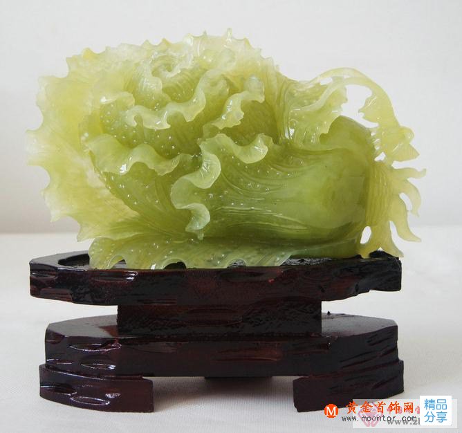 
	如何鑒別與黃翡近似的寶石（玉石）
