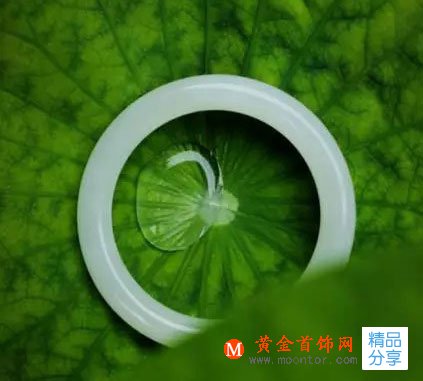 
	女生佩戴玉的禁忌
