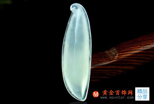 
	翡翠磚頭料并非無用，還能干這些……
