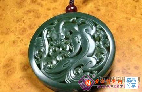 
	分辨和田碧玉與青玉的三大要點，你都了解嗎？
