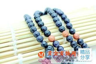 
	怎么辨別藍砂石的真假
