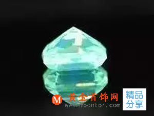 
	熒光是什么？鉆石的熒光會影響品質嗎？
