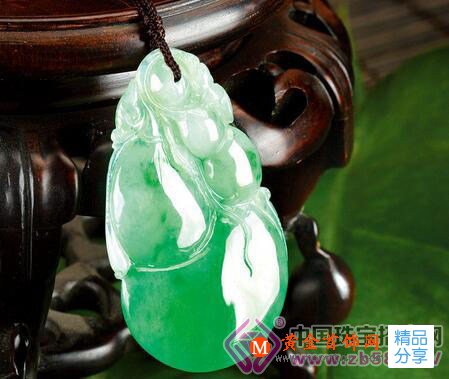 
	5種贗品翡翠巧識別
