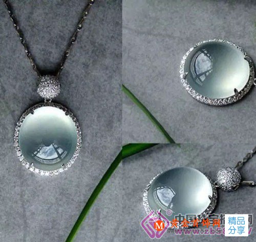 
	翡翠的顏色是什么造成的？
