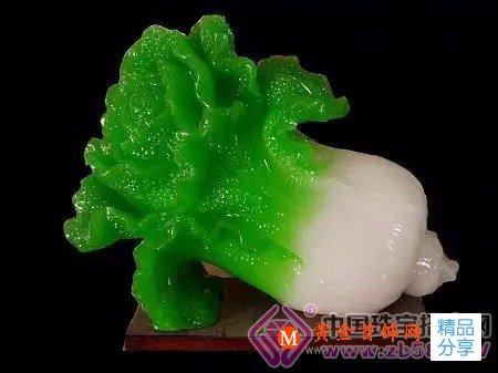 
	揭秘!翡翠在何時傳入中原
