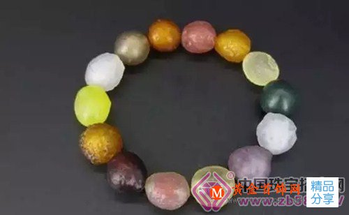 
	它是珍貴的高顏值瑪瑙，就是長得太可口
