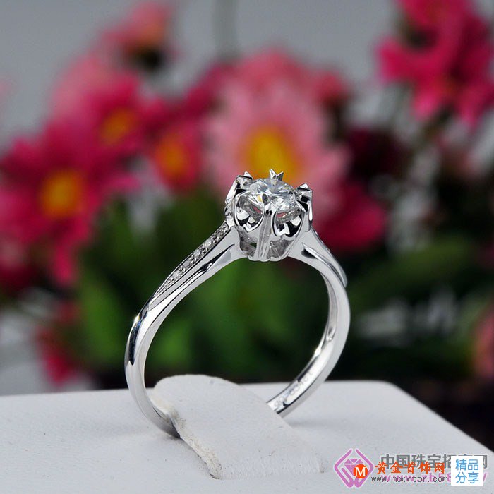 
	國內鉆石商家降價清庫存
