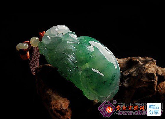 
	玩翡翠要知道的十個常用術語

