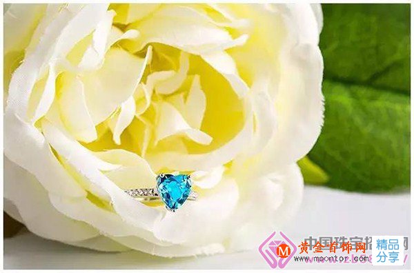 
	鉆戒一枚足矣，婚前婚后你需要更多色彩
