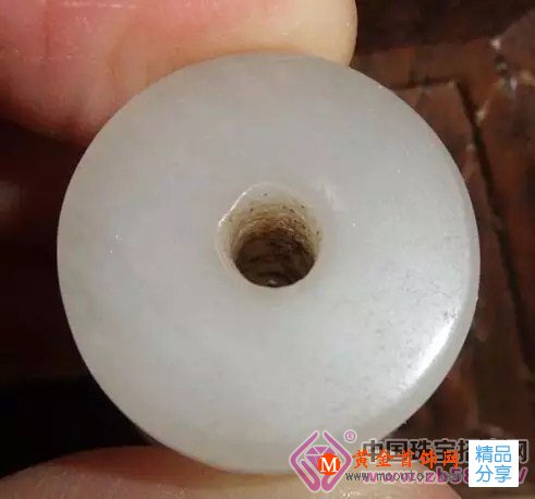 
	京白玉是什么玉？京白玉的價格、鑒定特征、產地詳細講解！
