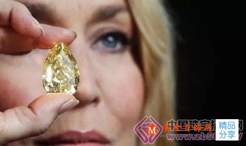 
	鉆石七彩
