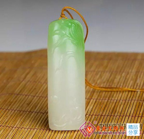 
	把這幾種玉石當翡翠買，就是你的不對了
