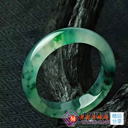 
	翡翠商絕不會告訴你的購買翡翠六大原則
